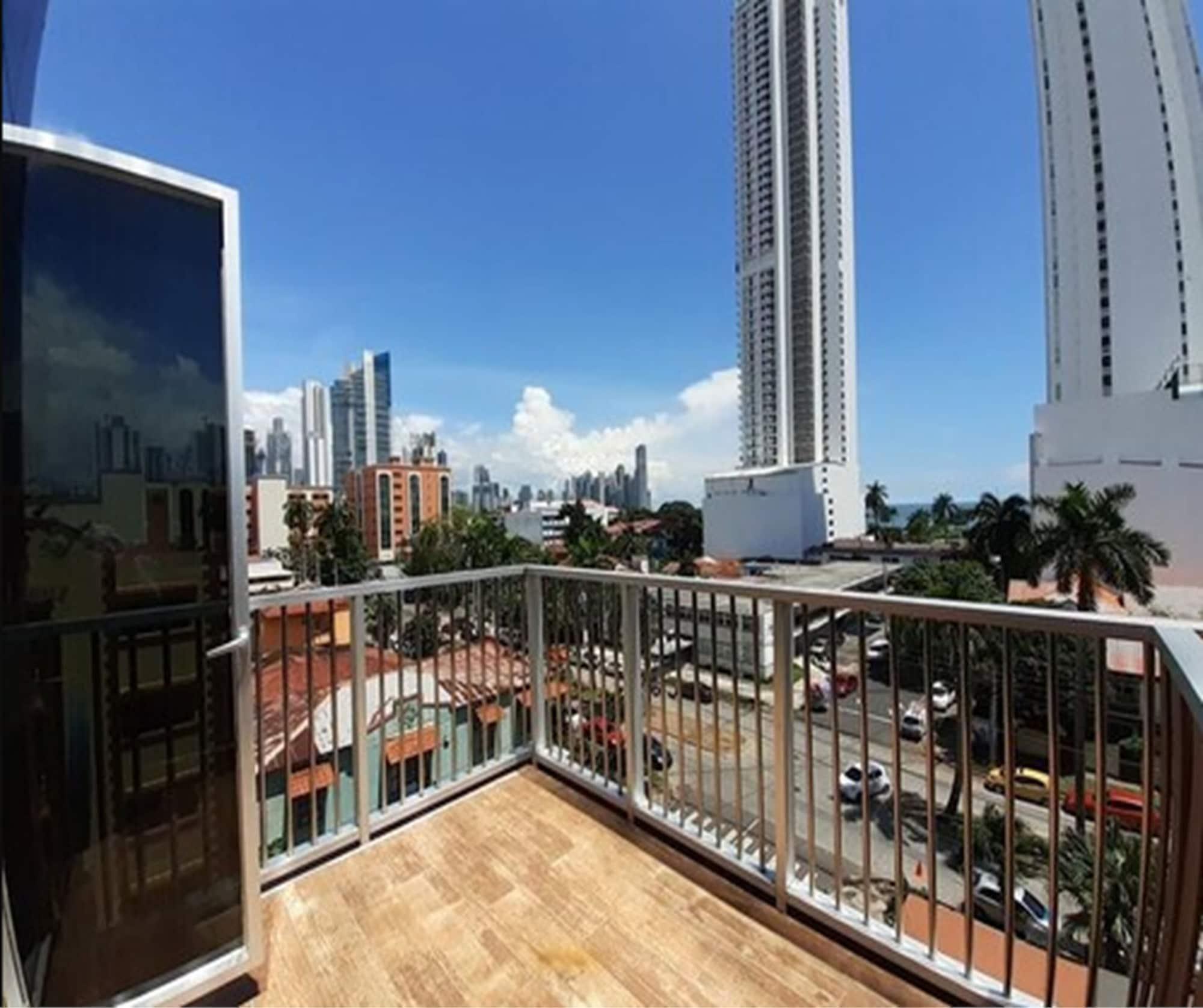 Innfiniti Hotel & Suites Panama-Stad Buitenkant foto