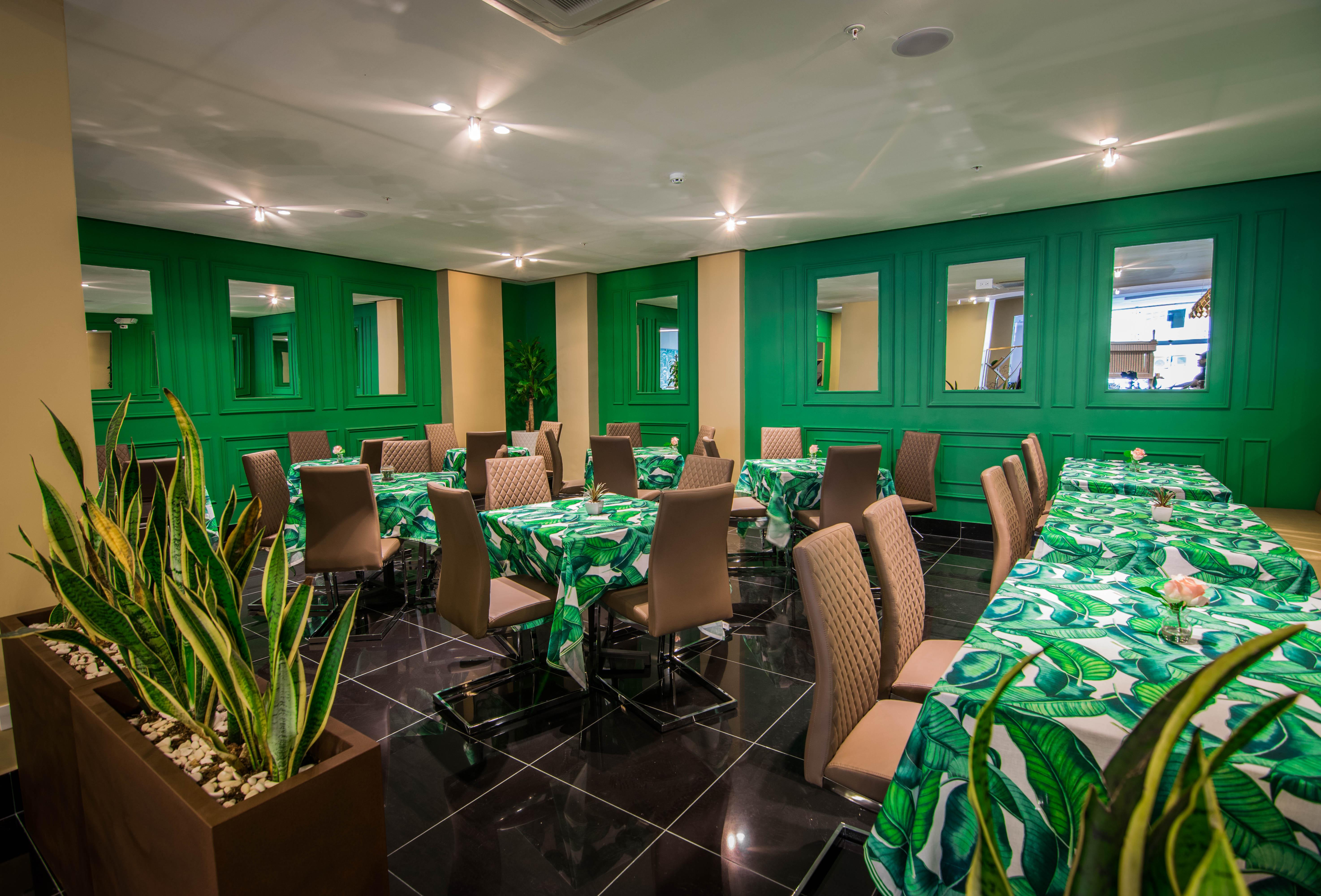 Innfiniti Hotel & Suites Panama-Stad Buitenkant foto