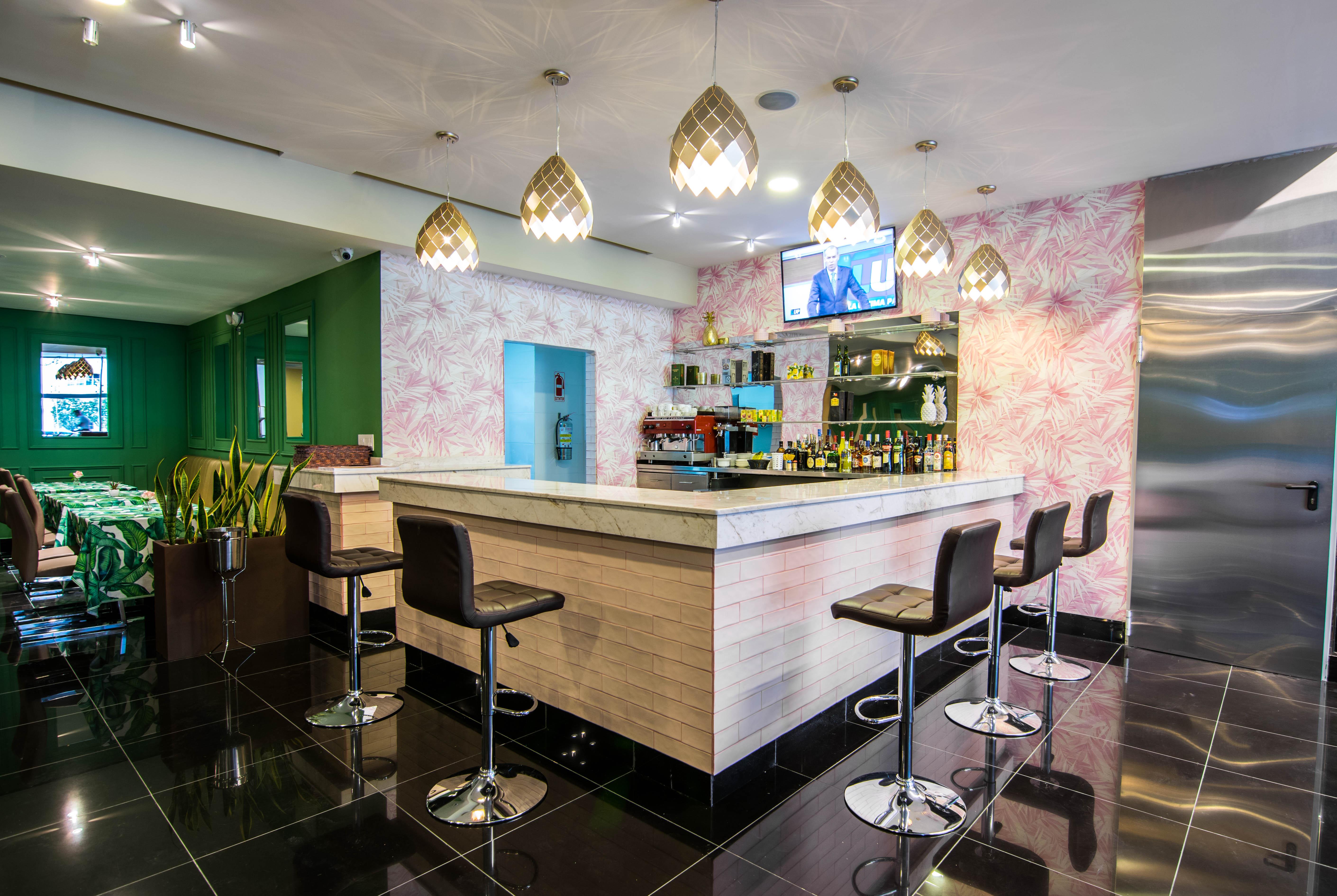 Innfiniti Hotel & Suites Panama-Stad Buitenkant foto
