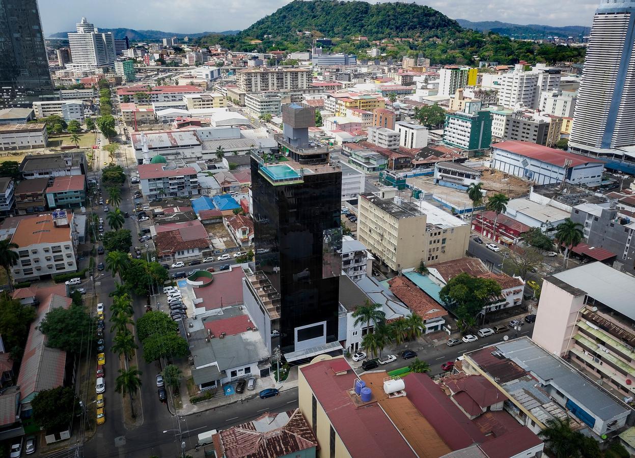 Innfiniti Hotel & Suites Panama-Stad Buitenkant foto