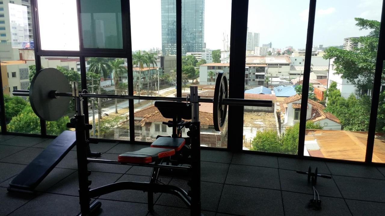 Innfiniti Hotel & Suites Panama-Stad Buitenkant foto