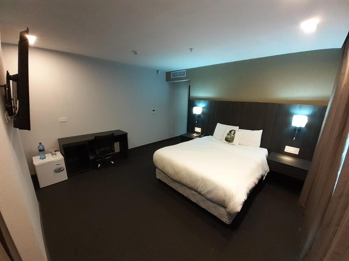 Innfiniti Hotel & Suites Panama-Stad Buitenkant foto