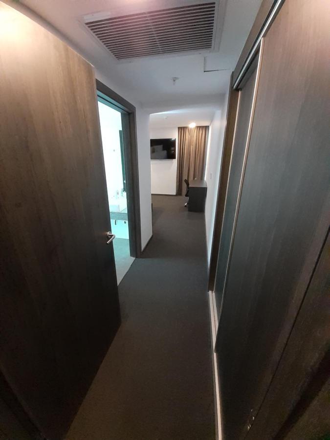 Innfiniti Hotel & Suites Panama-Stad Buitenkant foto